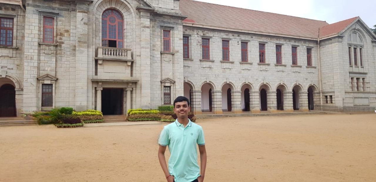 Rishe Raghavendira G